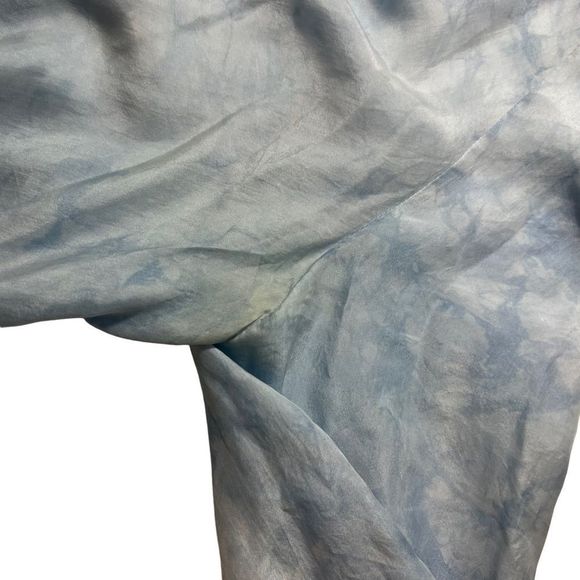 Elizabeth and James Light Blue Blouse - Picture 8 of 11